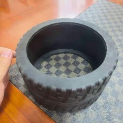 橡胶轮胎